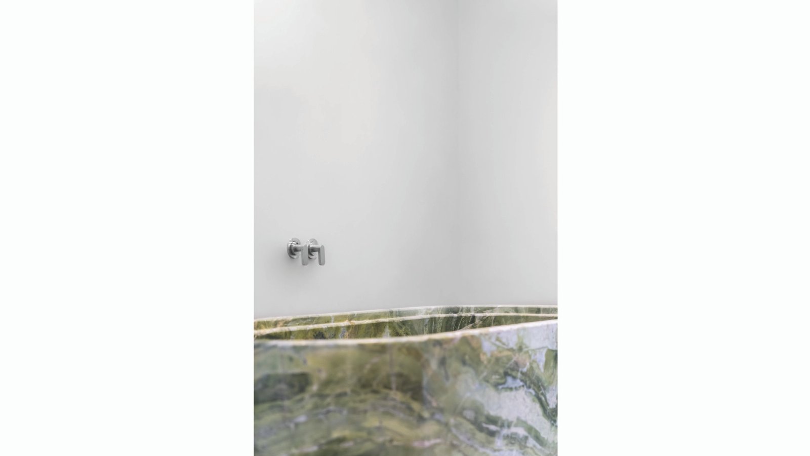 4. Giardino di Smeraldo Tub