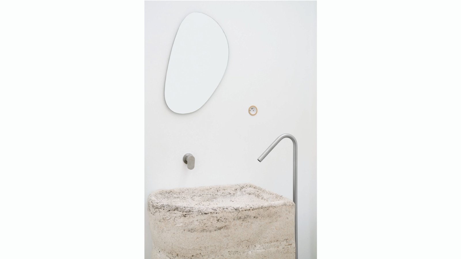 9. The Serenita Vanity