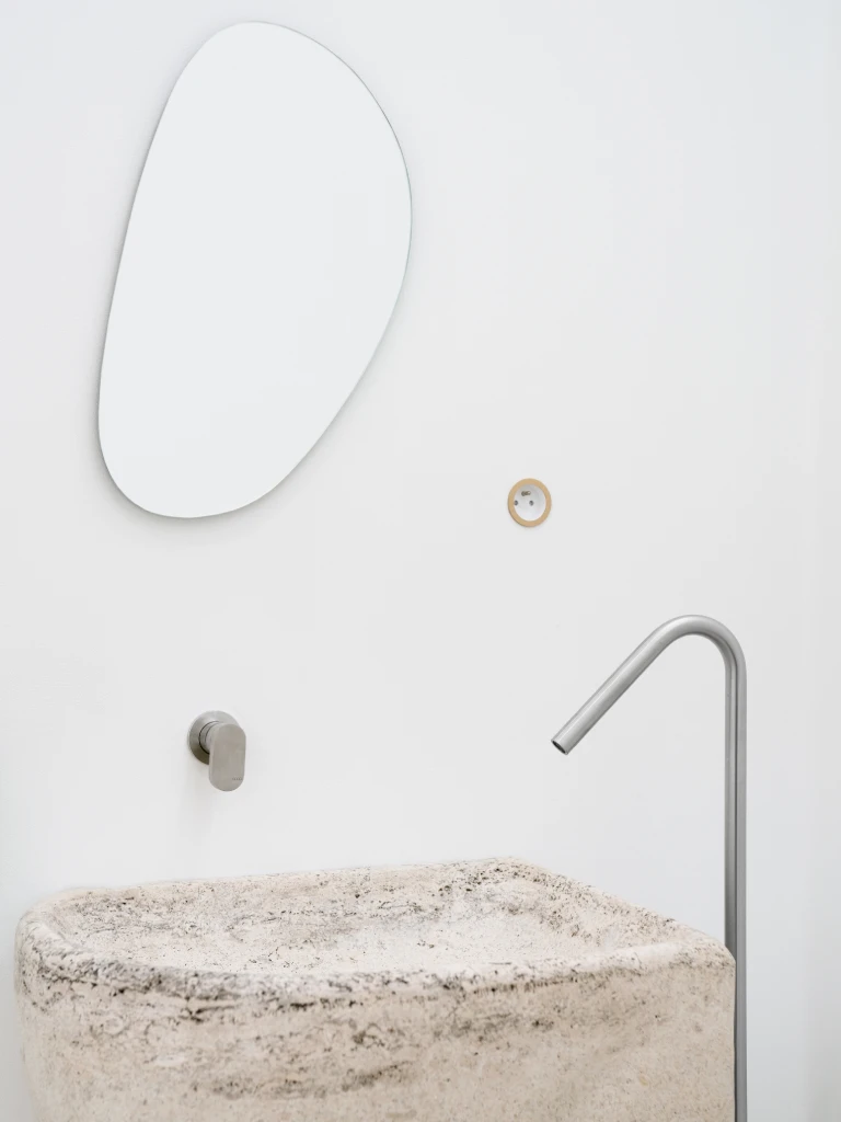 T-M - The Serenita Vanity - C