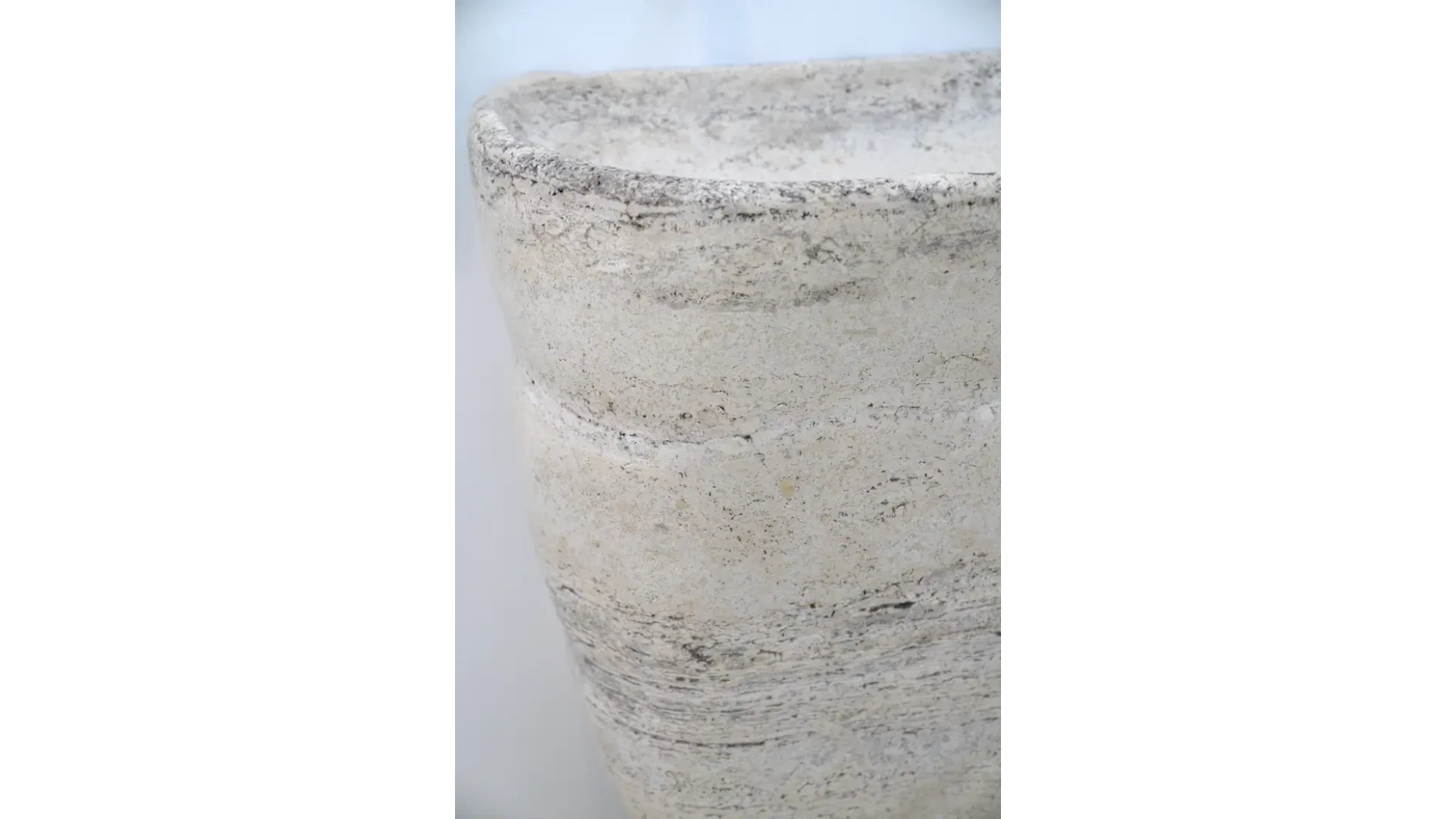 The Serenita Vanity - E