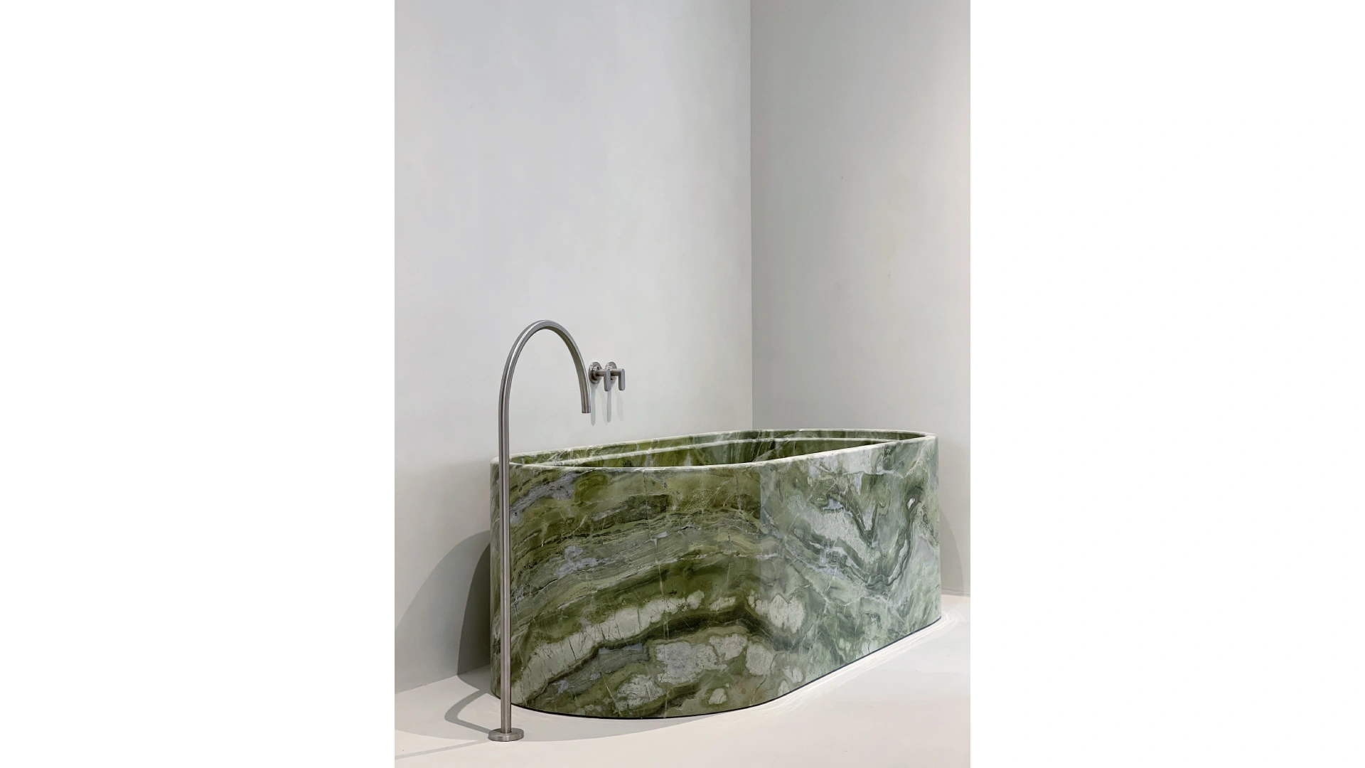 ob-desktop-Giardino di Smeraldo Tub - C