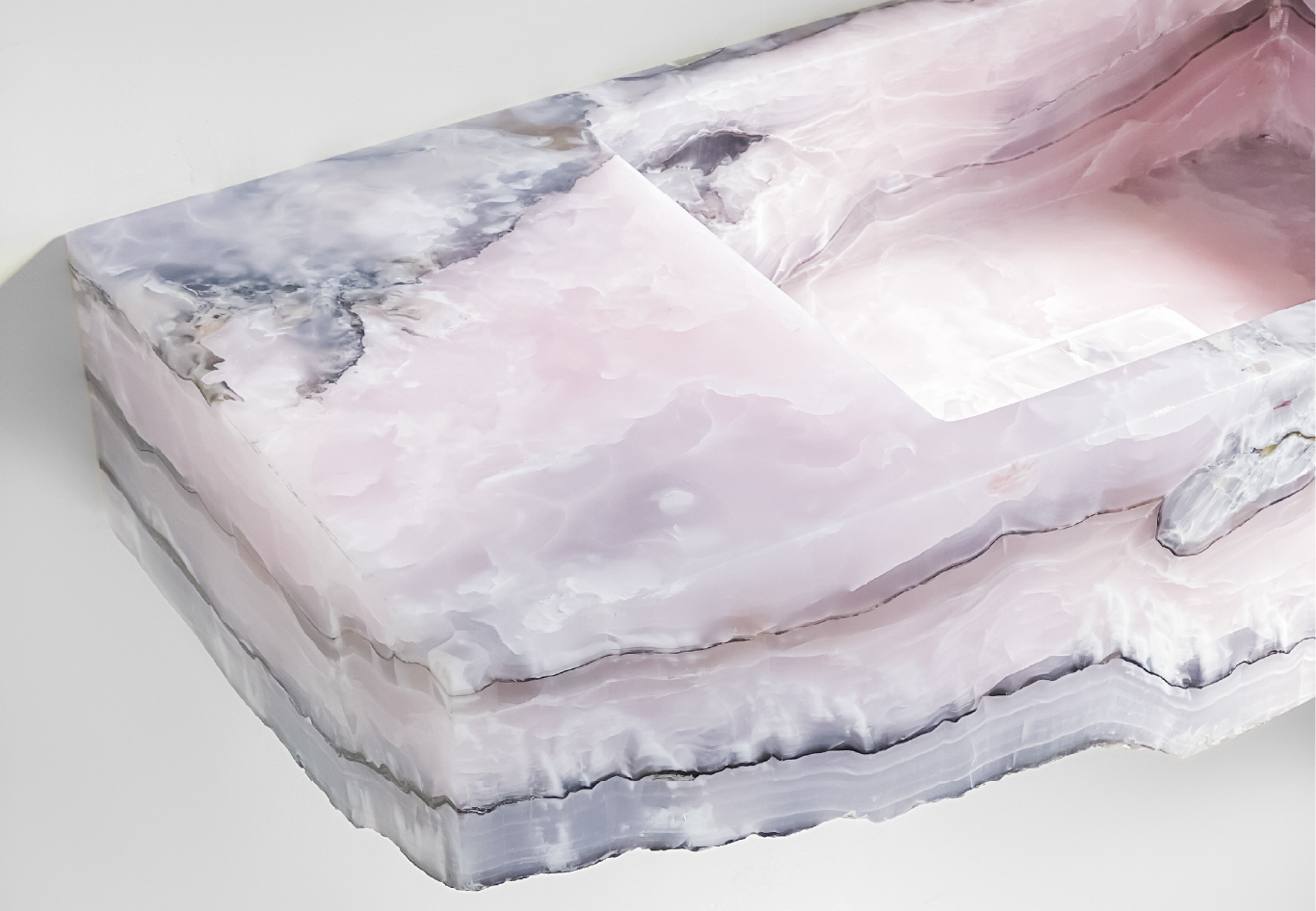 L_atelier Arman Safavi — Rosa di Luce - Ipad