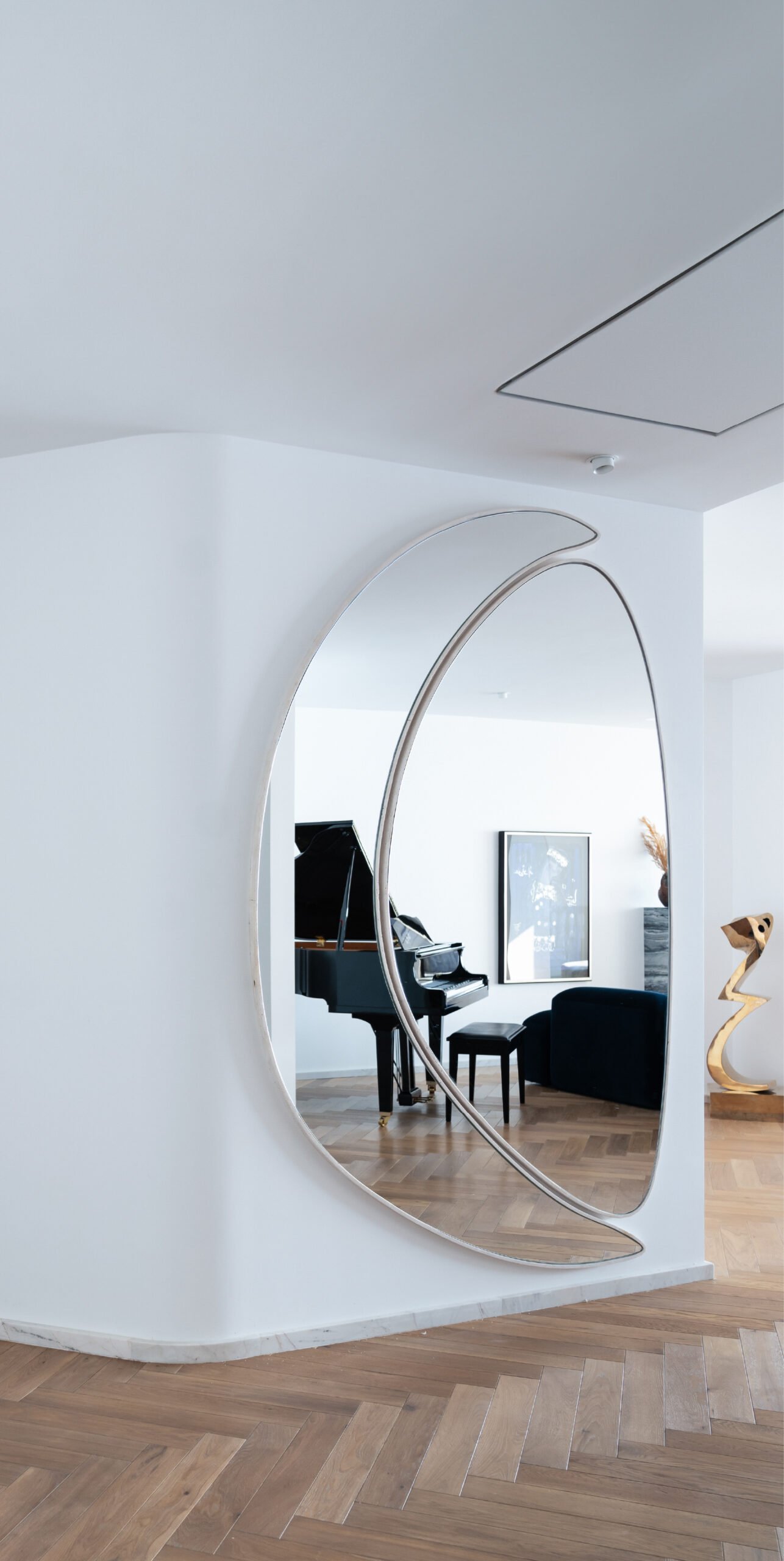 Moon & Back Mirror - M